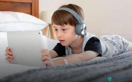 How to Build a Modern Data Stack: A Step-by-Step Guide