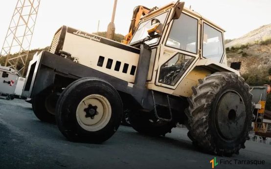 How to Recognize Deepfake Scams and Stay Safe